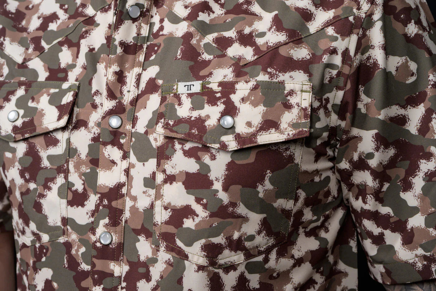 Camo Lite Short Sleeve Snap Shirt