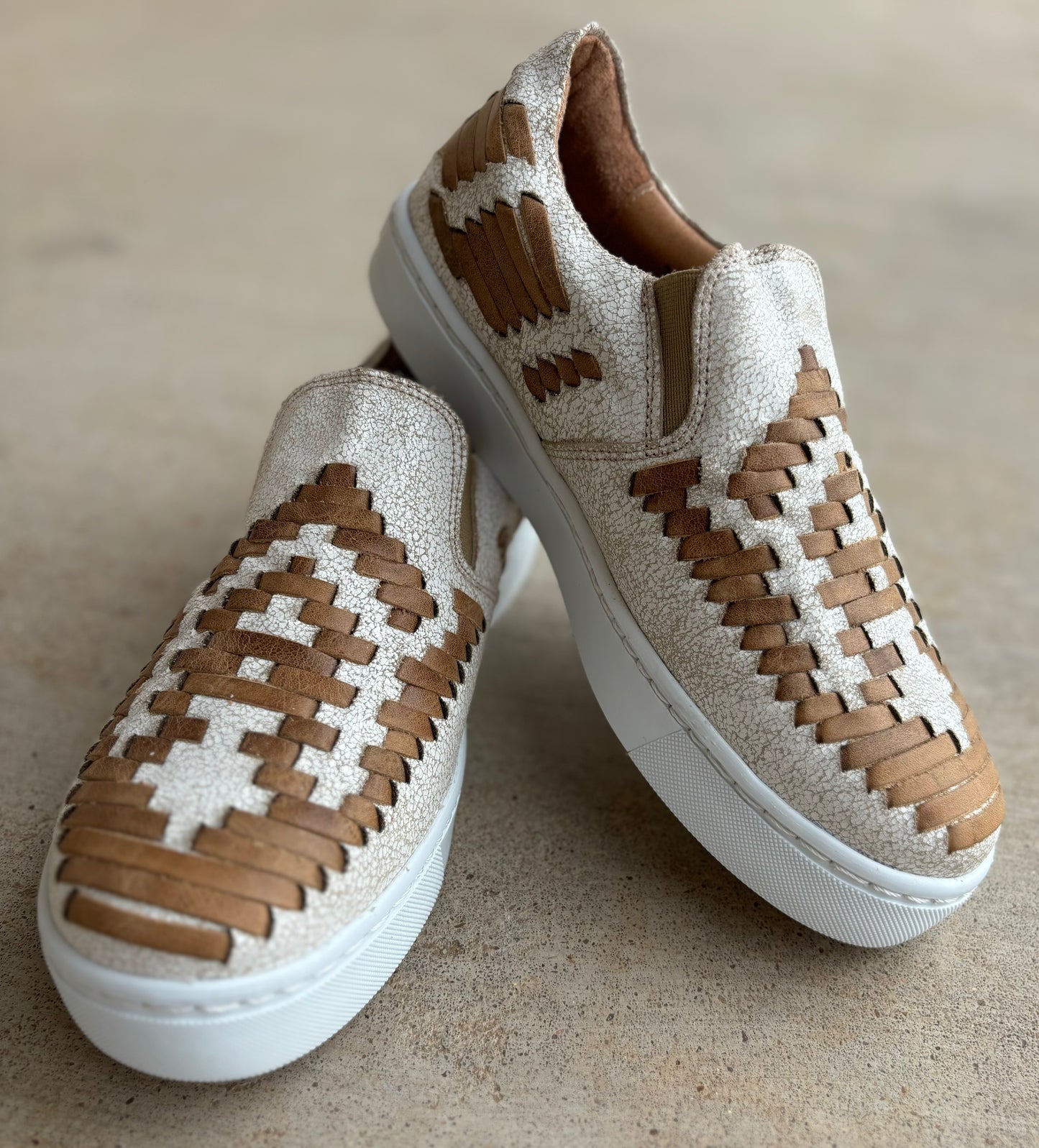 Dakota Tennis Tan Sneaker