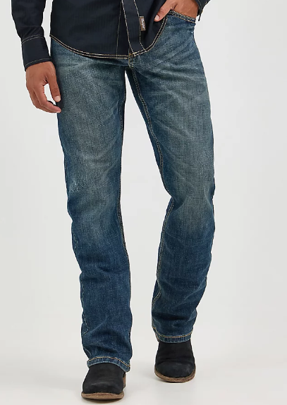Men's Wrangler Retro® Slim Fit Bootcut Jean Layton