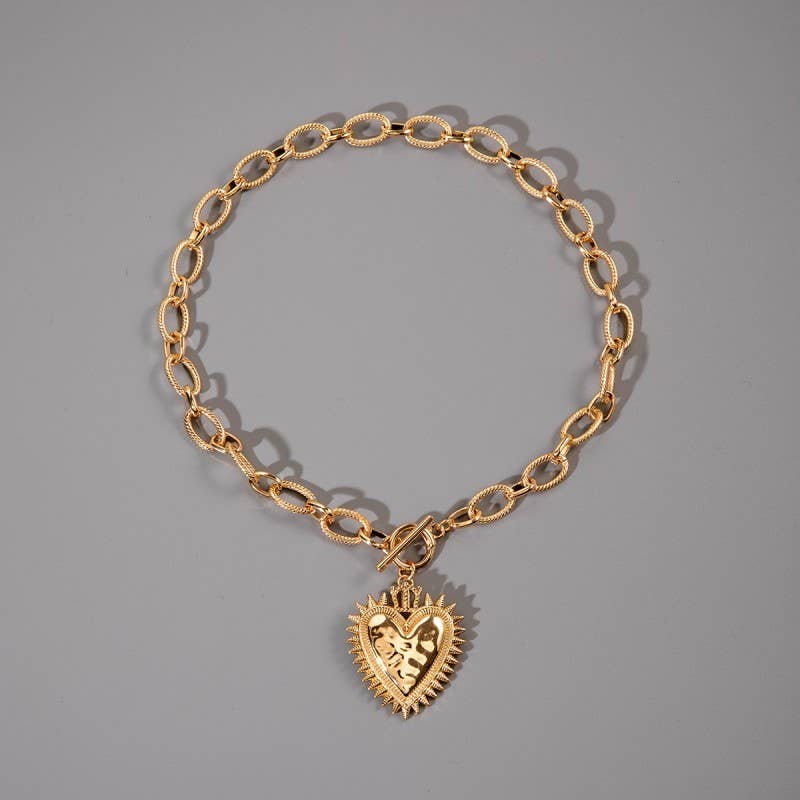 Spiked Heart Chucky Chain Toggle Necklace
