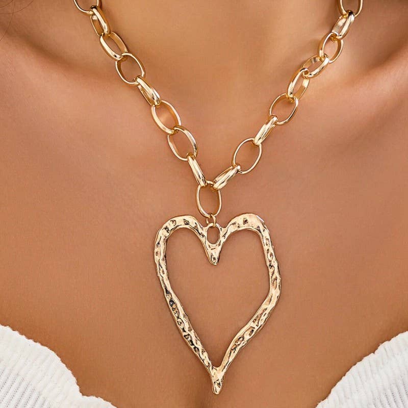 Gold Heart Hollow Necklace