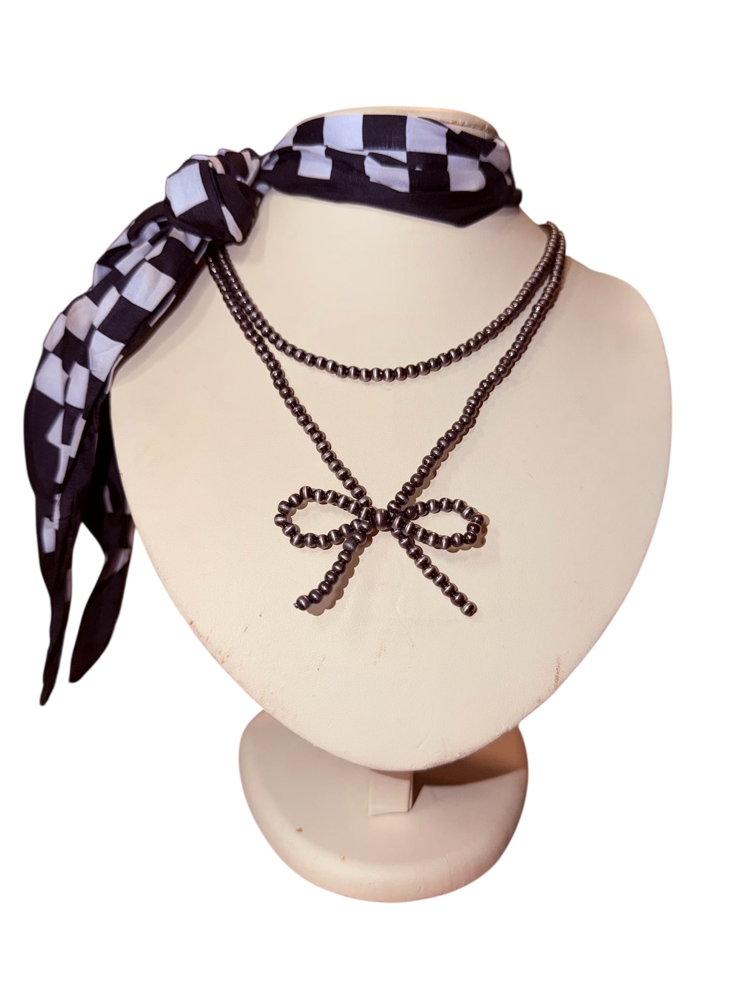 Faux Mini Bow Necklace