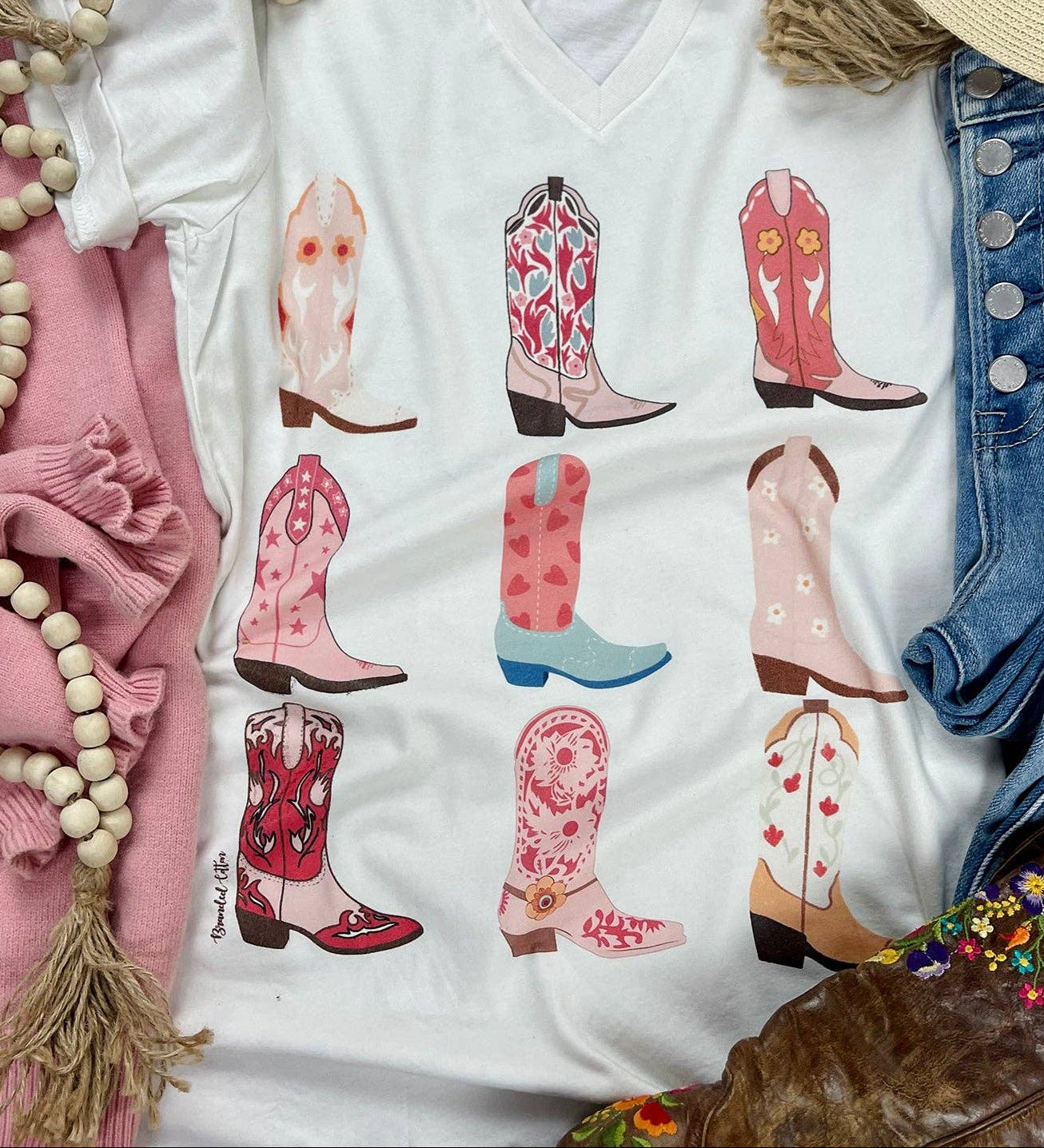 Boots Repeat Tee
