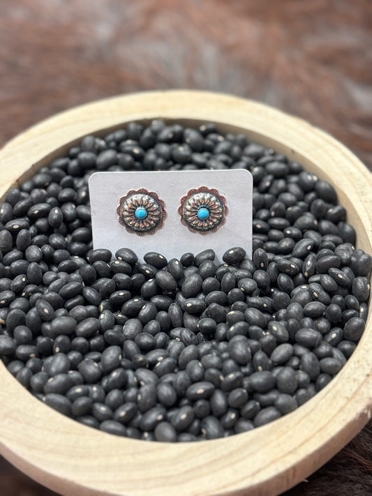Medium Vintage Tuquoise Concho Studs
