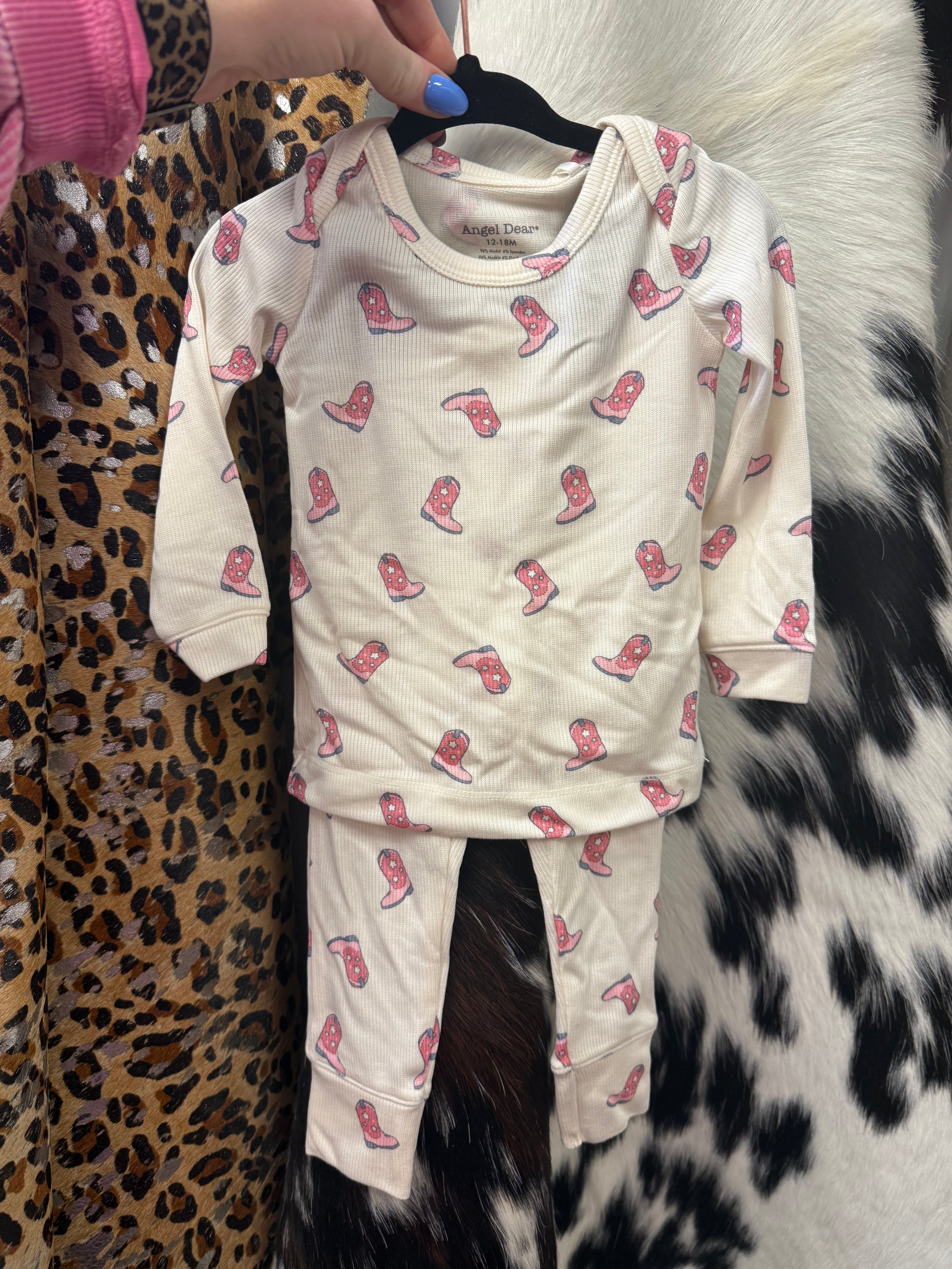 Petite Cowgirl Boots Lounge Set