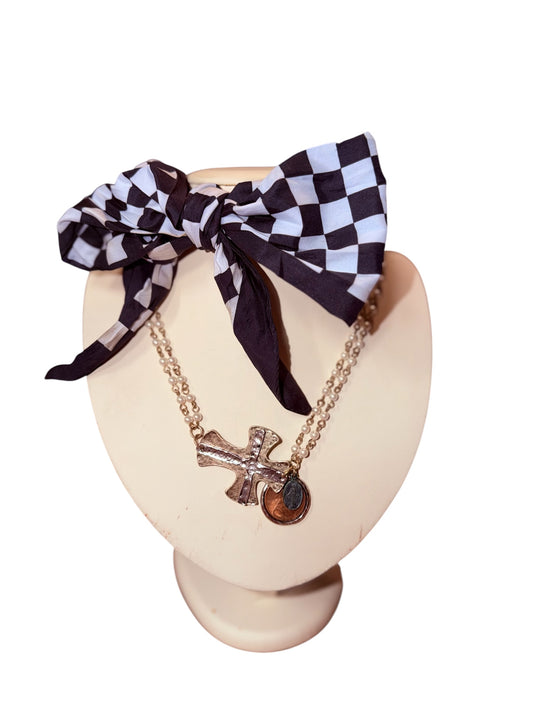 Faith & Pearls Necklace