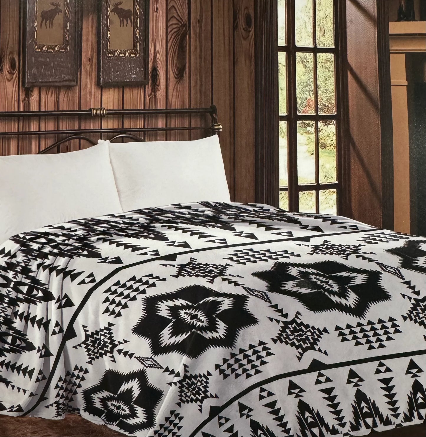 Black & White Aztec Blanket - King Size