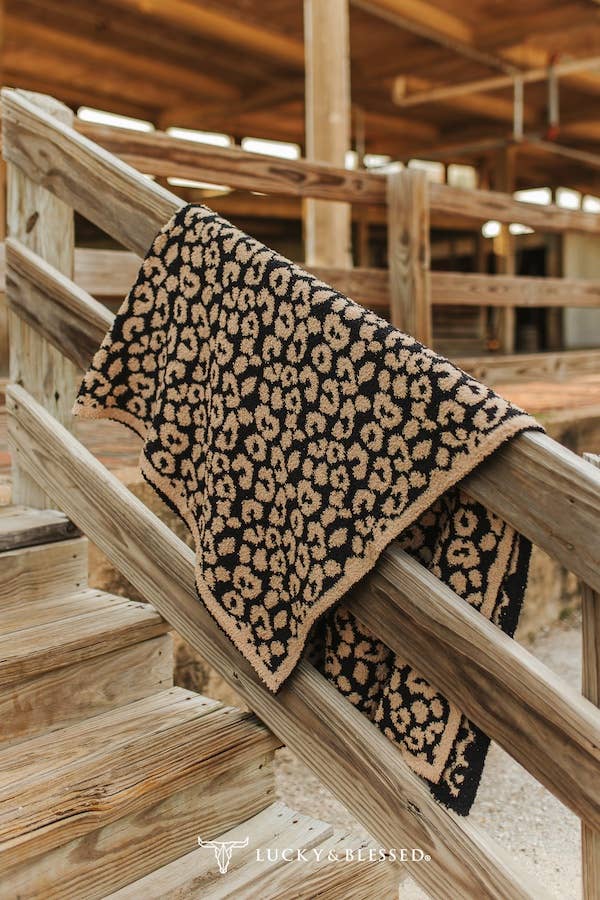 Brown leopard Knitted Polyester Microfiber Blanket 50inx60in